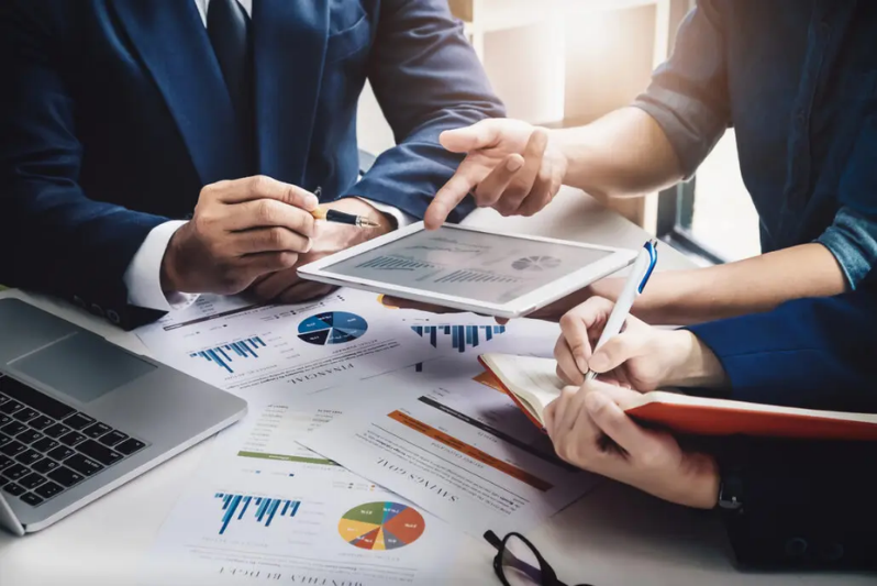 Servicios contables y financieros